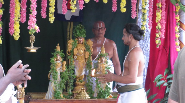 Thiruvelukkai Sri Azhagiyasingaperumal Temple Jaya Varusha Vanbhojana Utsavam 2014-13