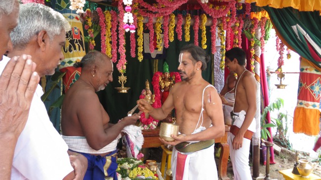 Thiruvelukkai Sri Azhagiyasingaperumal Temple Jaya Varusha Vanbhojana Utsavam 2014-22