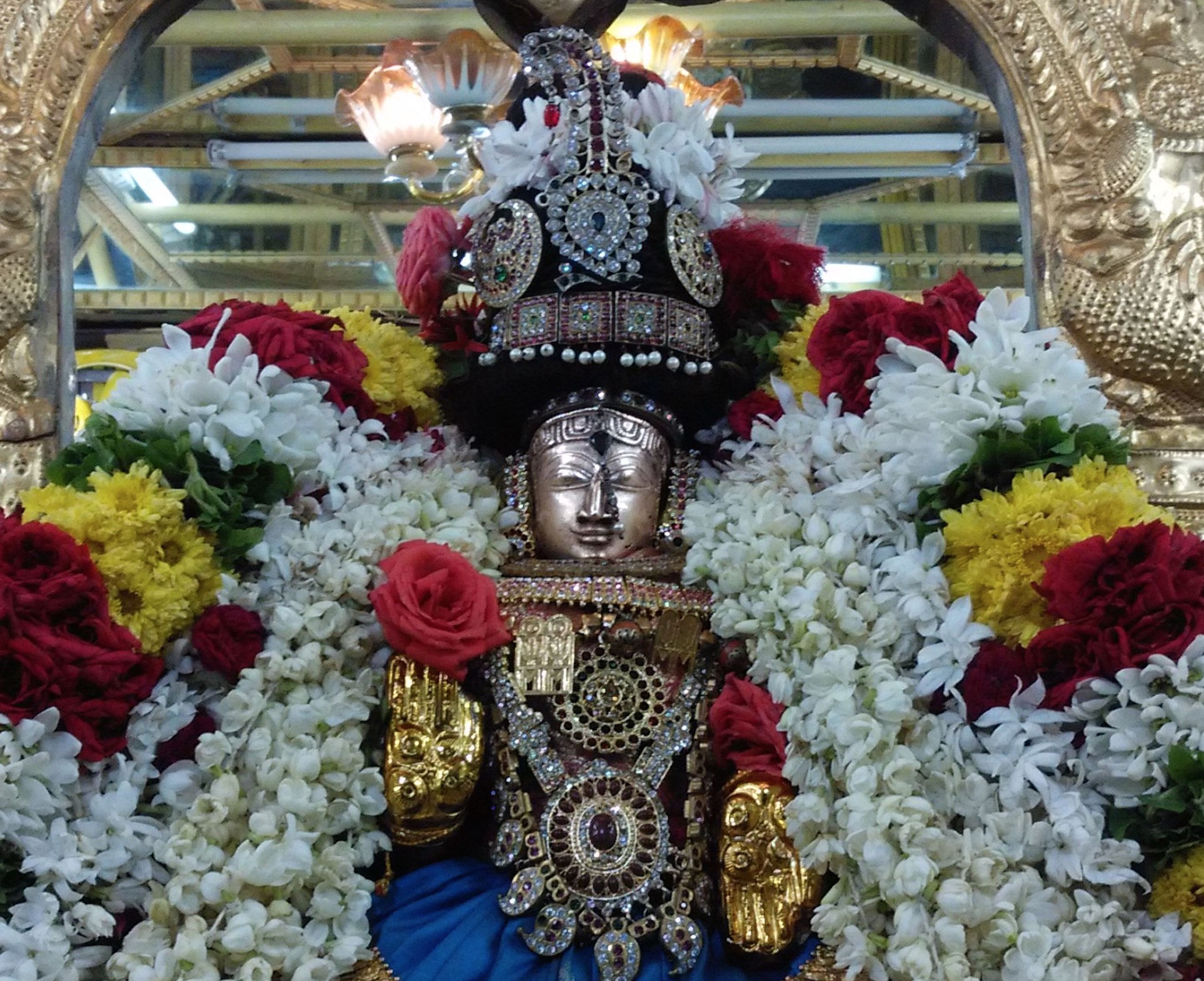 Thiruvelukkai Thayar Purappadu-1