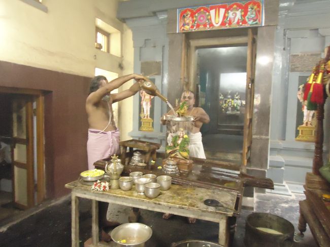 chithirai veethi aandavan ashramam desikan maasa sravanam (32)