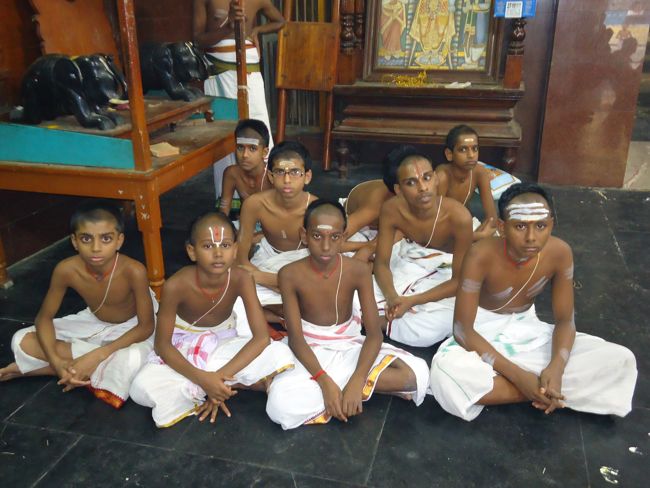 chithirai veethi aandavan ashramam desikan maasa sravanam (62)