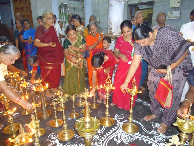 dasavatharam sannathi 1000 deepam (38)