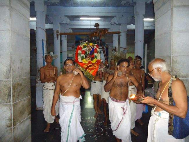 6th dec 14 sri lakshmi narayana perumal - karthigai deepam 10 avatharam sannathi (11)