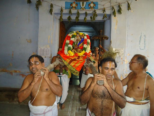 6th dec 14 sri lakshmi narayana perumal - karthigai deepam 10 avatharam sannathi (12)