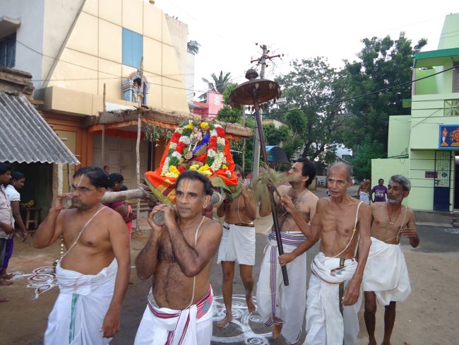 6th dec 14 sri lakshmi narayana perumal - karthigai deepam 10 avatharam sannathi (30)