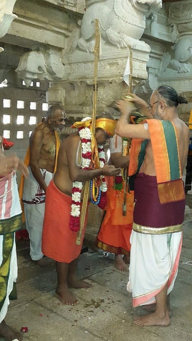 HH 46th Srimath Azhagiyasingar Mangalasasanam At Azhwar Thirunagari Sri Bhavishyadhacharyan Sannidhi 11