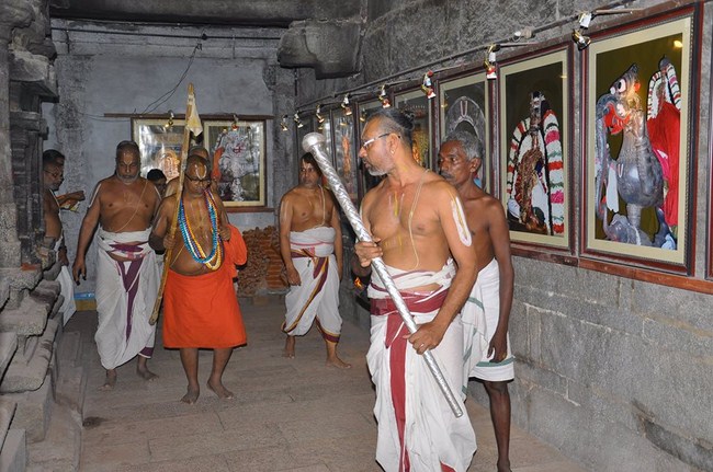 HH 46th Srimath Azhagiyasingar Mangalasasanam At Thiruvallur Sri Veeraraghava Perumal Temple11