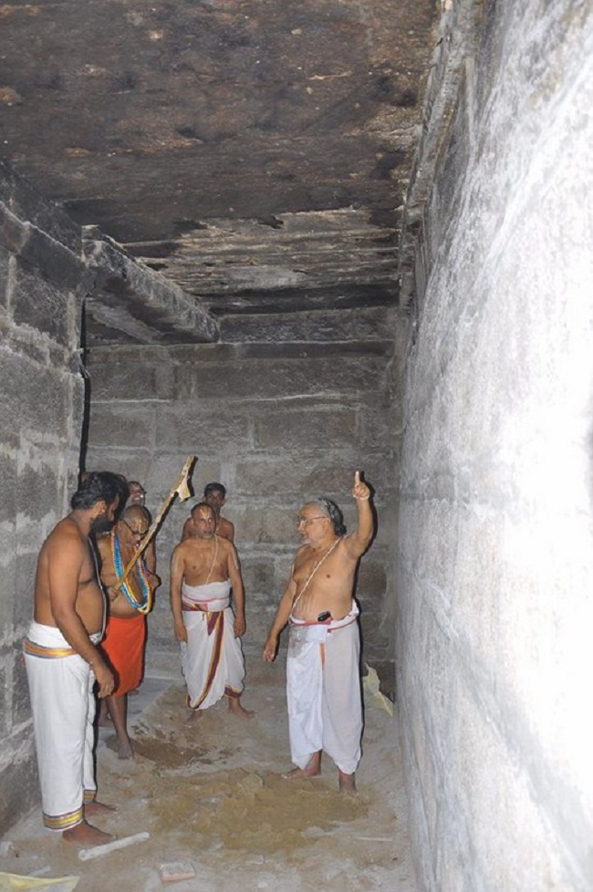 HH 46th Srimath Azhagiyasingar Mangalasasanam At Thiruvallur Sri Veeraraghava Perumal Temple16