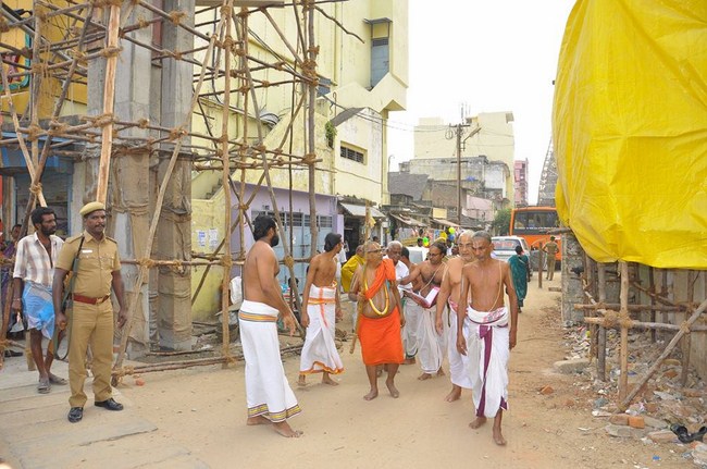HH 46th Srimath Azhagiyasingar Mangalasasanam At Thiruvallur Sri Veeraraghava Perumal Temple42