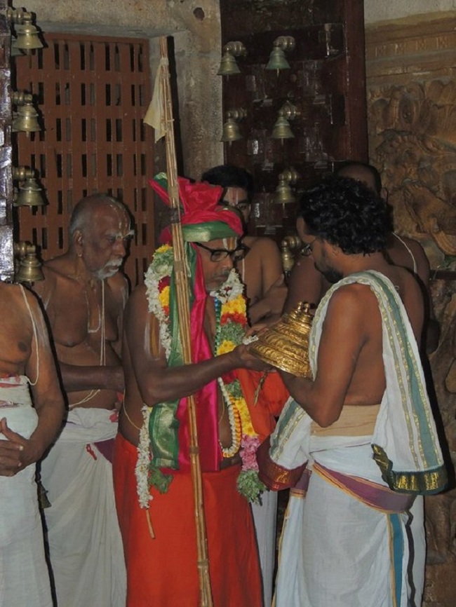 HH 46th Srimath Azhagiyasingar Mundram Naal Mangalasasanam At Azhwar Thirunagari Sri Adhinathar Kovil 22