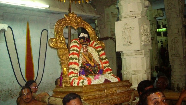 Kanchi Devaperumal  Jaya Karthikai Sukravara Irattai Purappadu 1-201419