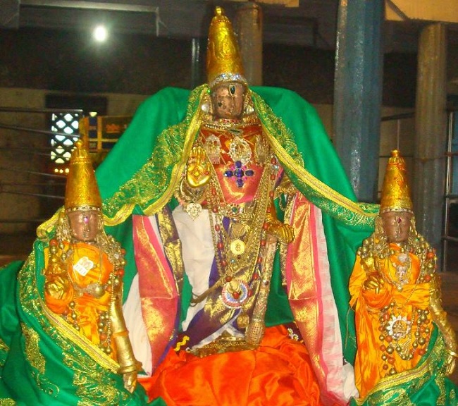 Kanchi Devarajaswami  Temple THirupaanazhwar and  Thirukarthikai Utsavam  -2014-01