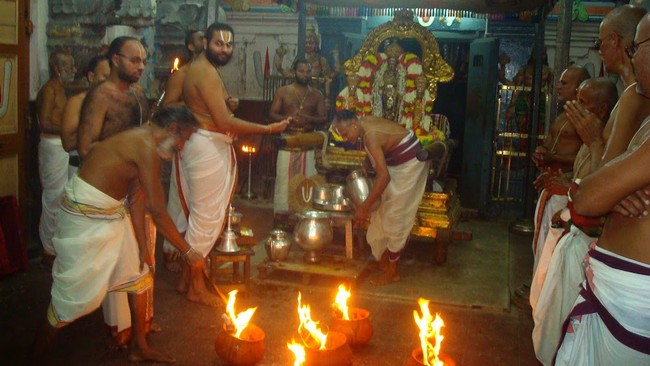 Kanchi Devarajaswami  Temple THirupaanazhwar and  Thirukarthikai Utsavam  -2014-10