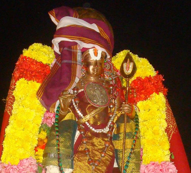 Kanchi Devarajaswami Temple Thirumangai Azhwar THirunakshatra i Utsavam  -2014-56