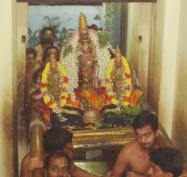 Kanchi Devarajaswami Temple Thirumangai Azhwar THirunakshatra i Utsavam  -2014-77