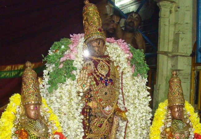 Kanchi Devarajaswami Temple Thirumangai Azhwar THirunakshatra i Utsavam  -2014-83