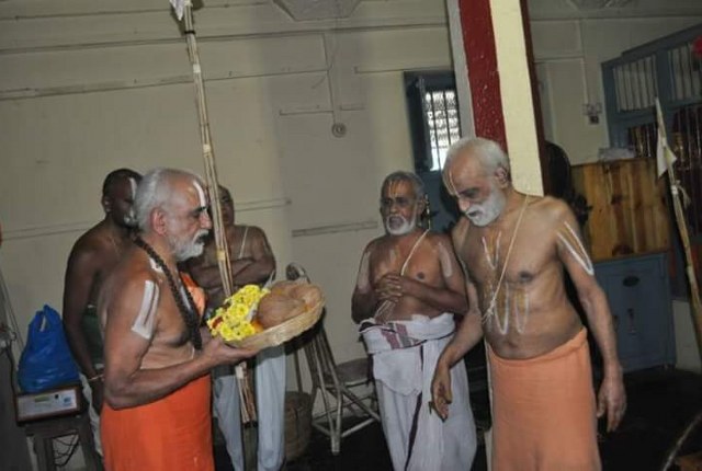 Sri Yadugiri Mutt Jeeyar Bangalore Parakala Mutt Sri Laksmi Hayagreevar Sannadhi Vijayam-2014-09