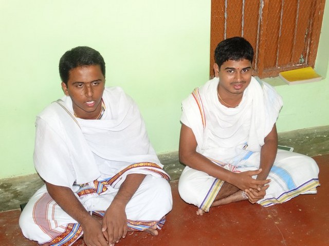 Srinidhi Swami Thirunakshatram and kaliyan Satrumurai at Vaduvur  -2014-15