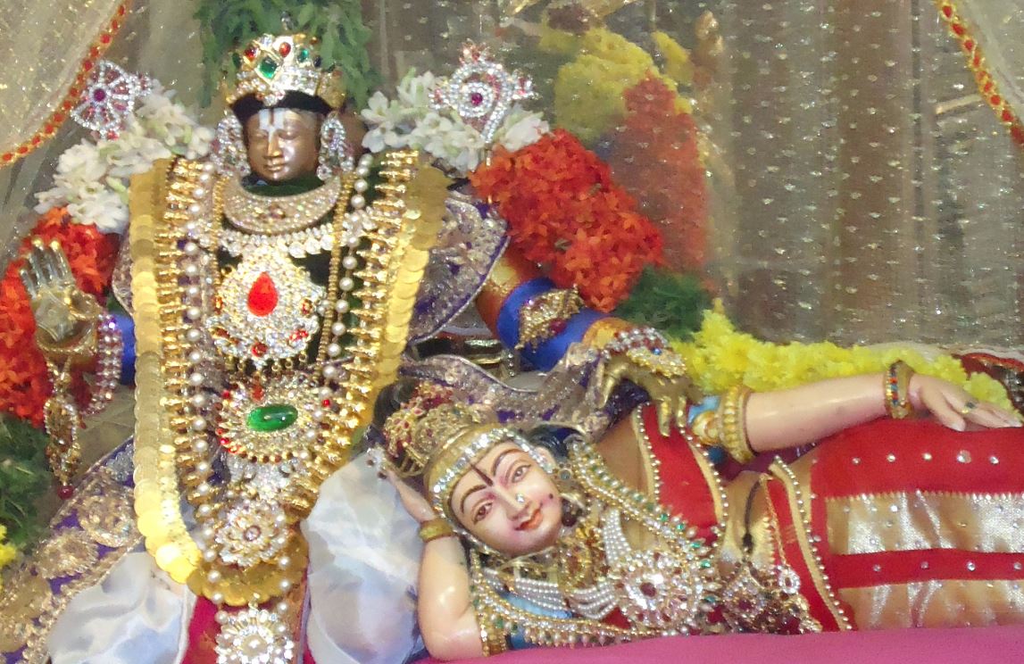 Srirangam Kannadi Arai ANdal sannadhi Margazhi day 10