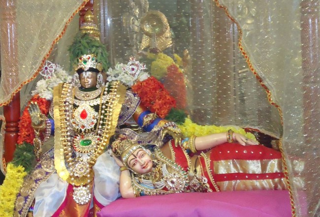 Srirangam Kannadi Arai andal sannadhi margazhi day 10-2014-1
