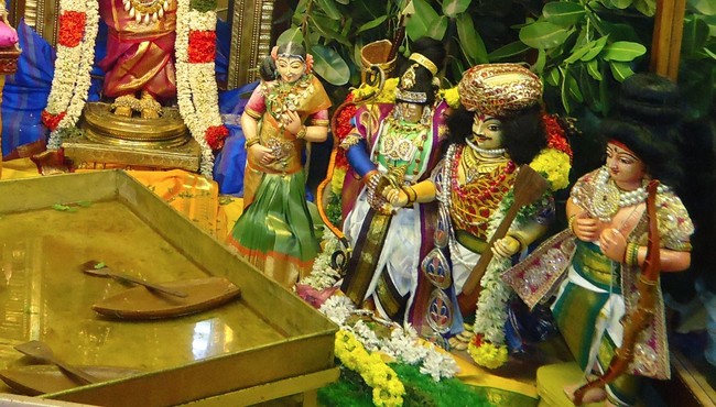 Srirangam Kannadi Arai andal sannadhi margazhi day 12-2014-1