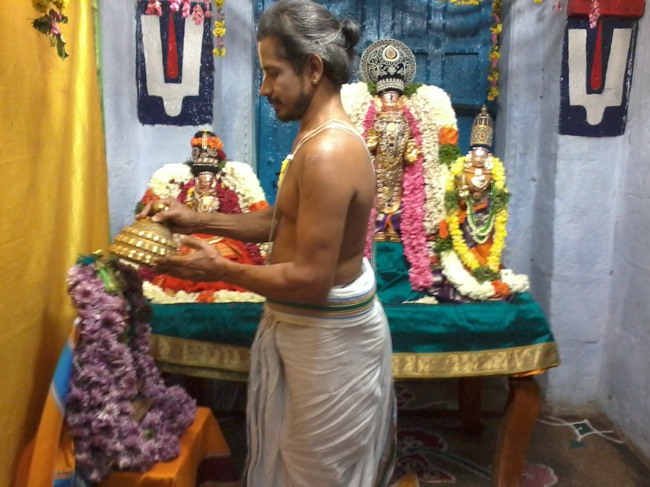 THiruvelukkai Sri Azhagiya Singaperumal Temple Thirumangai azhwar thirunakshatram 2014-05