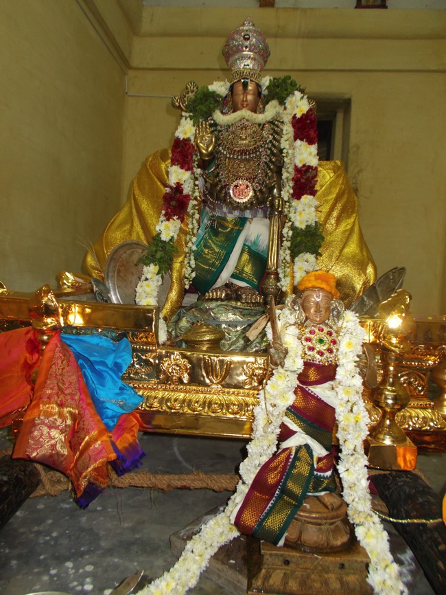 Therazhundur Sri Amaruviappan Temple Thirumangai Azhwar Thirunakshatra Utsavam 2014-01