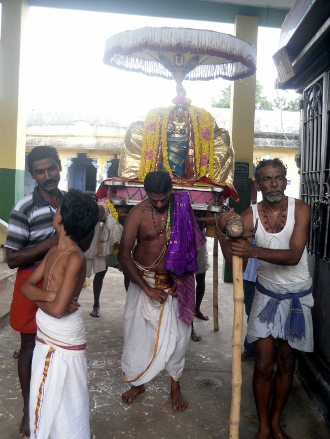 Thirukannamangai Pagal Pathu Utsavam day 2-2014-04