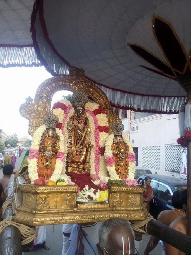 Thiruvallikeni Sri Parthasarathy Perumal Temple Kaisika Dwadasi Purappadu6
