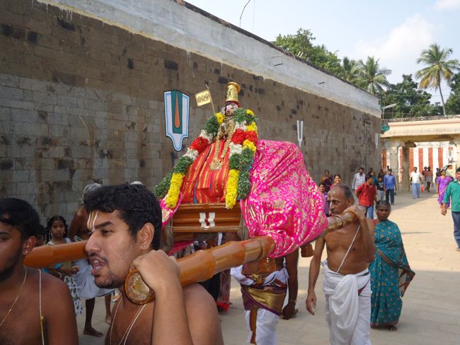 10th jan 15 - raapathu theerthavaari (4)
