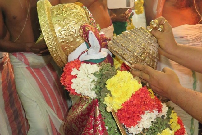 KAnchi Sri Devaperumal Anushtana Kula Utsavam pUrappadu to Thoopul and Asthanam 2015-12