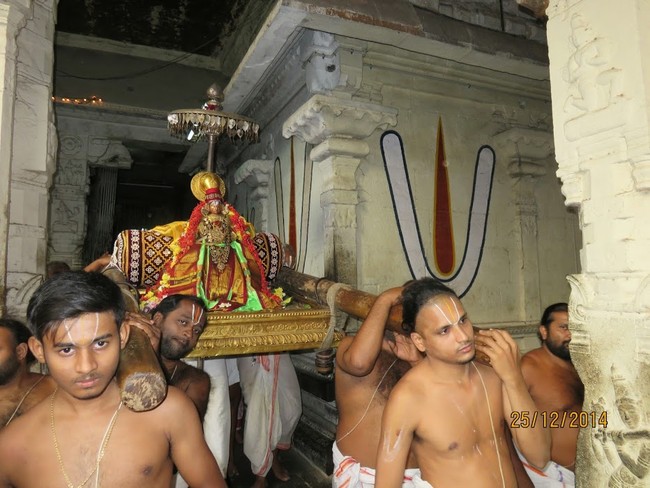 Kanchi Devaperumal Sannadhi margazhi Sravana Swami Desikan Purappadu  2014-29