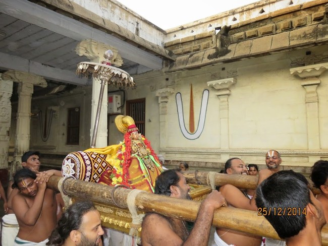 Kanchi Devaperumal Sannadhi margazhi Sravana Swami Desikan Purappadu  2014-31