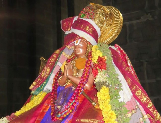 Kanchi Devarajaswami Temple  Anushtana kula utsavam Purappadu 2015-50