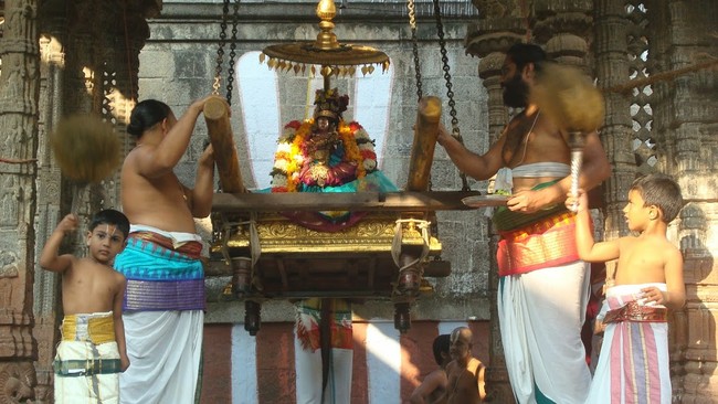 Kanchi Devarajaswami Temple Neeratal  utsavam Day 3   2014-24