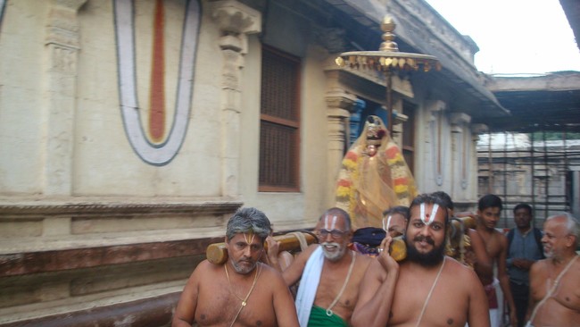 Kanchi Devarajaswami Temple Sri ANdal Neerattu Utsavam day 9 2015 -01