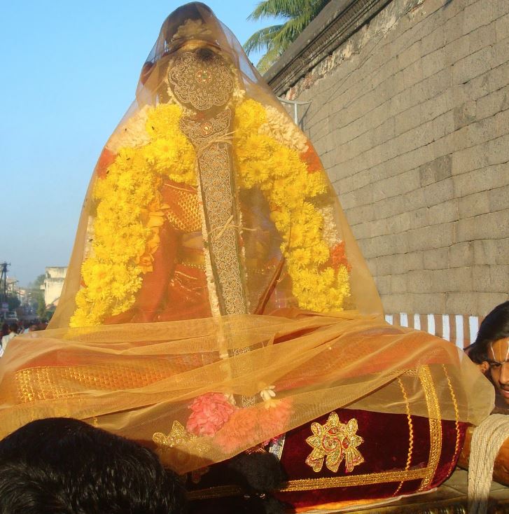 Kanchi Devarajaswami Temple Sri ANdal Neerattu Utsavam day 9 2015 -12