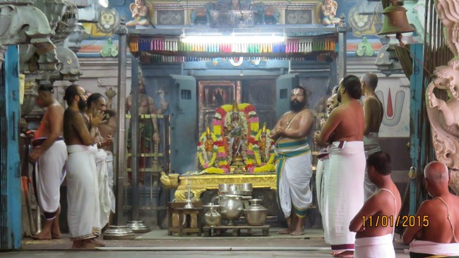 Kanchi Sri Devarajaswami Temple Irappathu Iyarpa Satrumuraia 2015-38