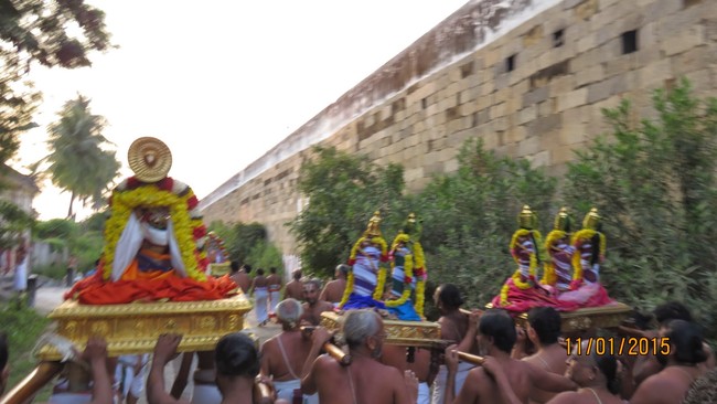 Kanchi Sri Devarajaswami Temple Irappathu Iyarpa Satrumuraia 2015-52