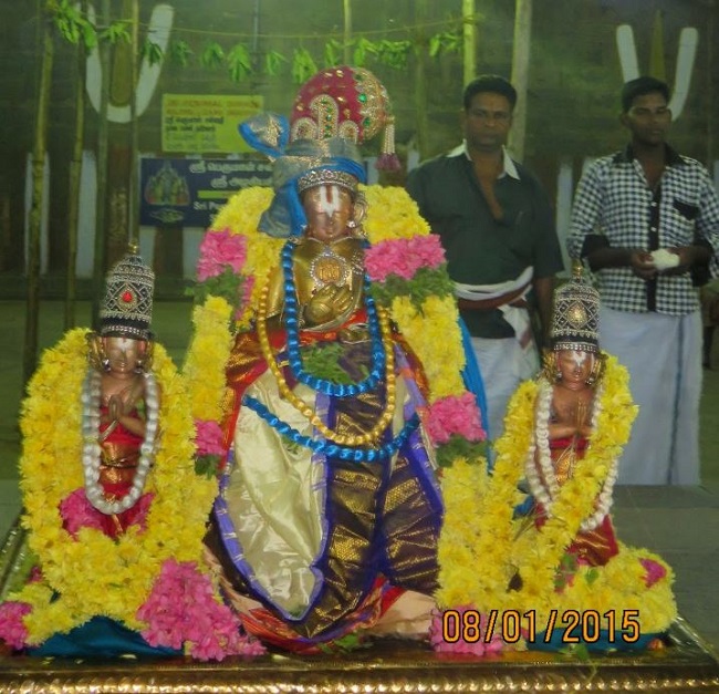 Kanchi Sri Devarajaswami Temple Irappathu  Utsavam day 8  2014-25