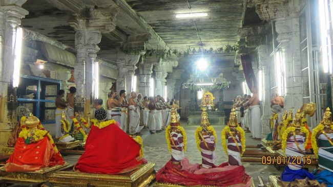 Kanchi Sri Devarajaswami Temple Irappathu  Utsavam day 9  2014-25