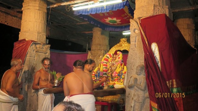 Kanchi Sri Devarajaswami Temple Irappatu utsavam day 6 2014-04