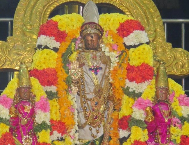 Kanchi Sri Devarajaswami  Temple Irrapathu Day 2 2014-08
