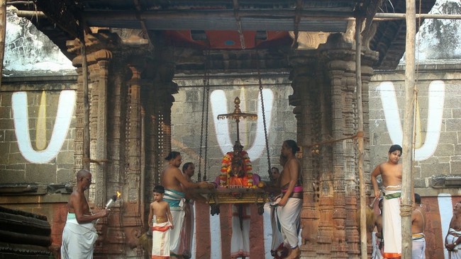 Kanchi Sri Devarajaswami Temple Sri ANdal Neerattu Utsavam day 4  2014-23