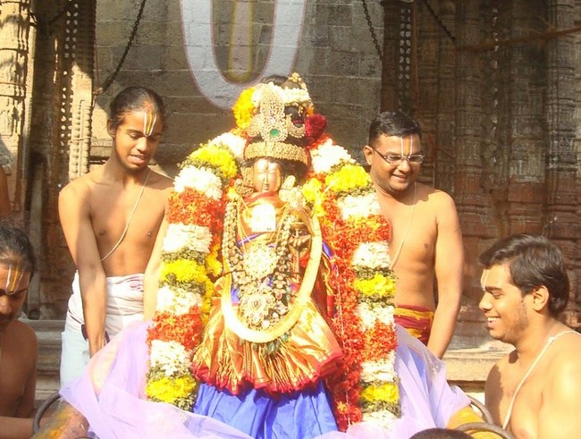 Kanchi Sri Devarajaswami Temple Sri Andal Neerattu Utsavam day 7  2014-46