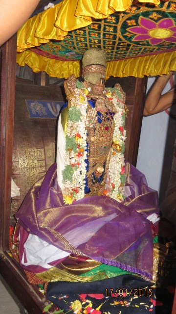 Kanchi Sri Devarajaswami Temple Sri Devaperumal Pazhayaseevaram Purappadu day 2015-32