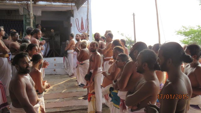 Kanchi Sri Devarajaswami Temple Sri Devaperumal Pazhayaseevaram Purappadu day 2015-35