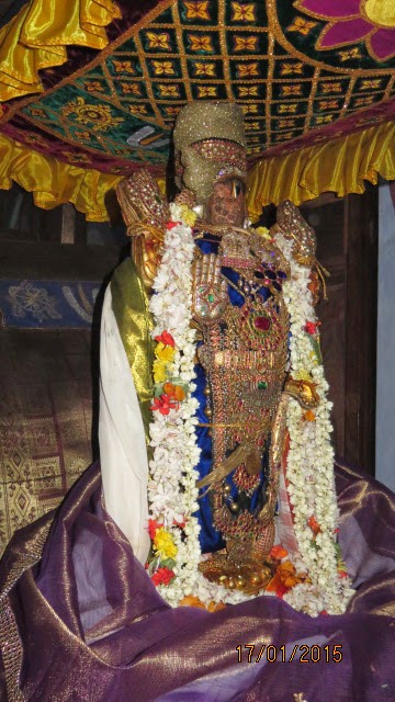 Kanchi Sri Devarajaswami Temple Sri Devaperumal Pazhayaseevaram Purappadu day 2015-36