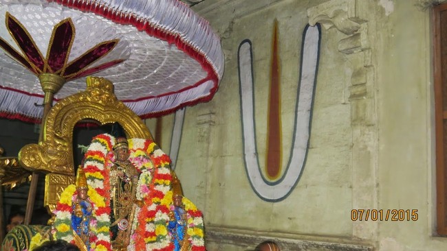 Kanchi Sri Devarajaswami Temple iRappathu UTsavam Day 7   2014-12