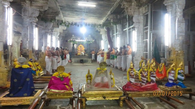 Kanchi Sri Devarajaswami Temple iRappathu UTsavam Day 7   2014-22